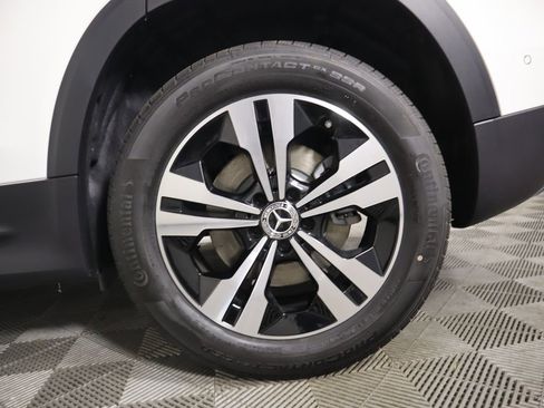 New 2026 Mercedes-Benz GLB 250 image 31