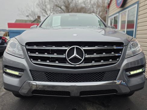 Used 2012 Mercedes-Benz ML 350 BlueTEC 4MATIC image 3