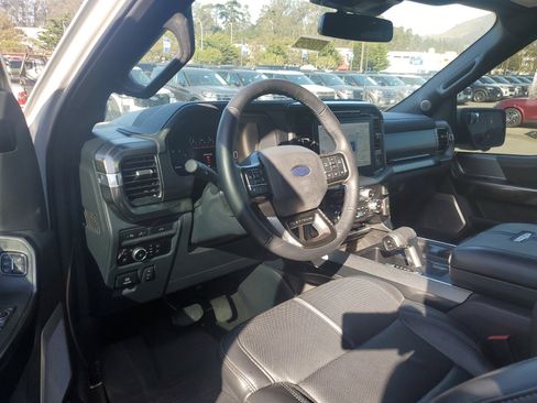 Used 2024 Ford F150 Platinum w/ Equipment Group 702A High image 7