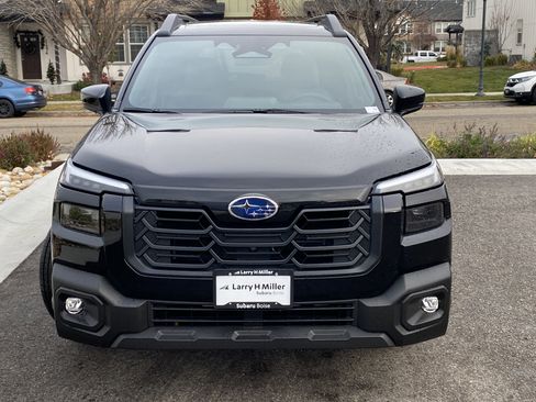 New 2026 Subaru Outback Limited XT image 9