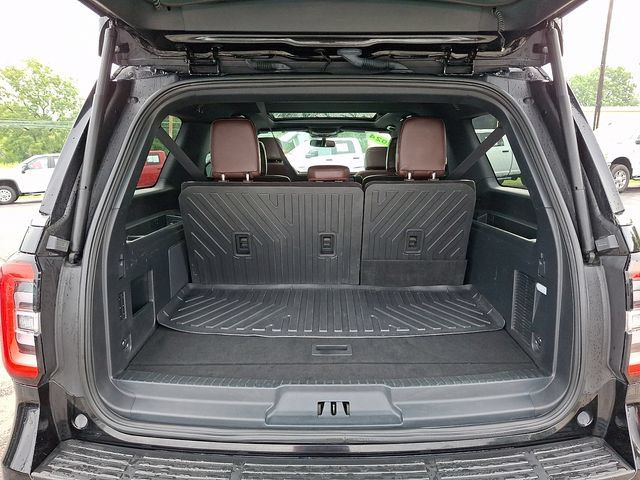 Used 2024 Ford Expedition Max Limited AWD/4WD image 31