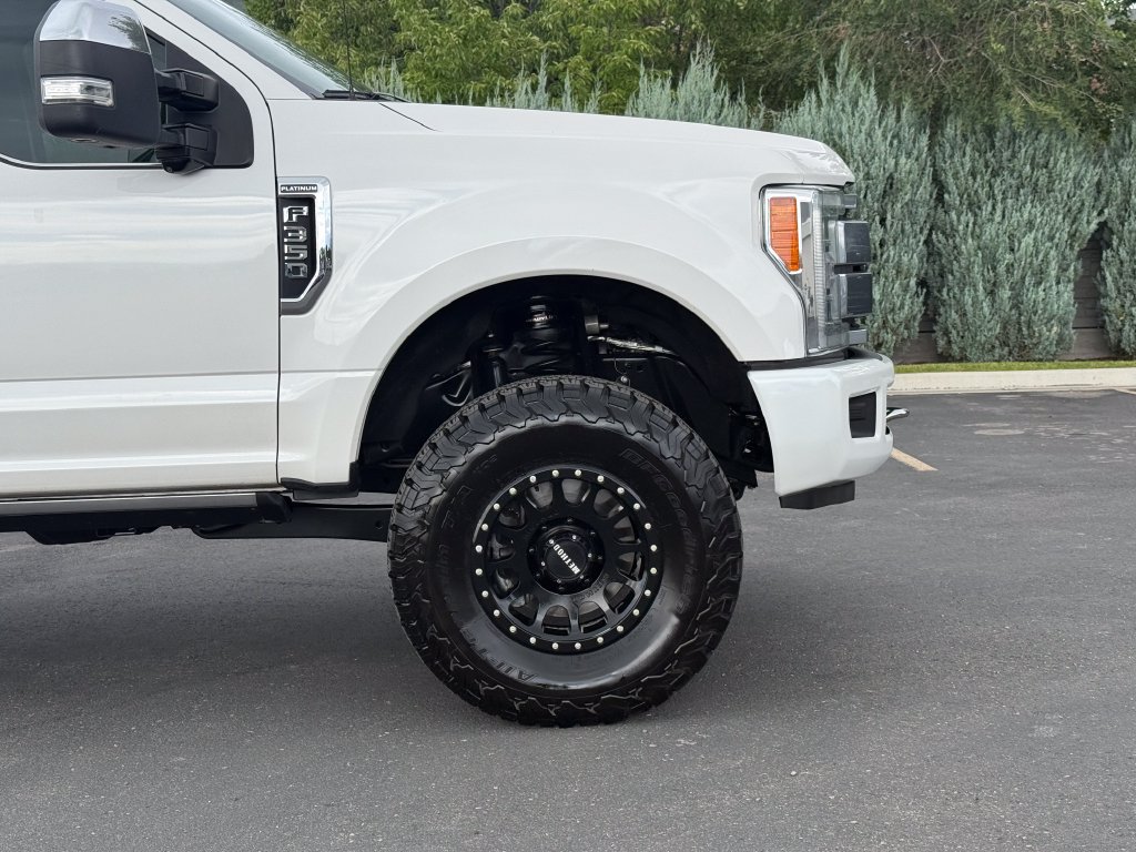 Used 2019 Ford F350 Platinum w/ Platinum Ultimate Package AWD/4WD image 6