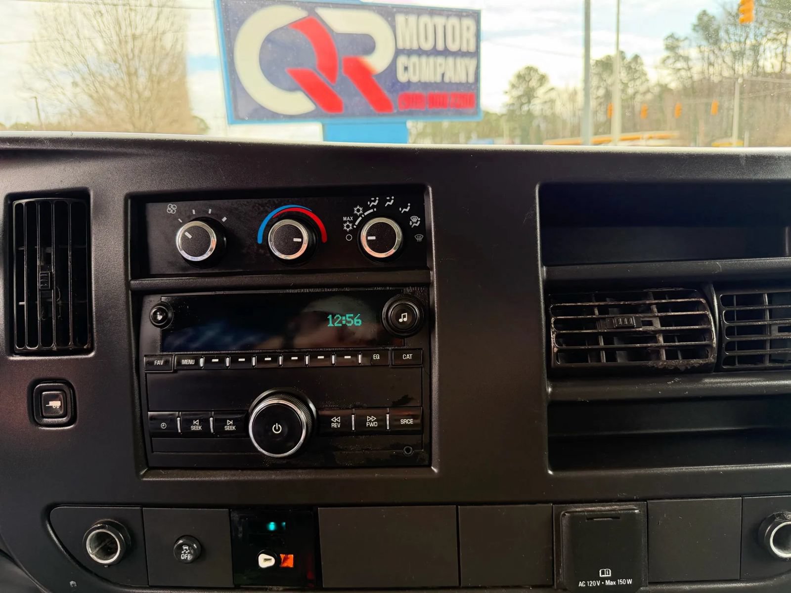 Used 2019 GMC Savana 2500 w/ Driver Convenience Package RWD image 12