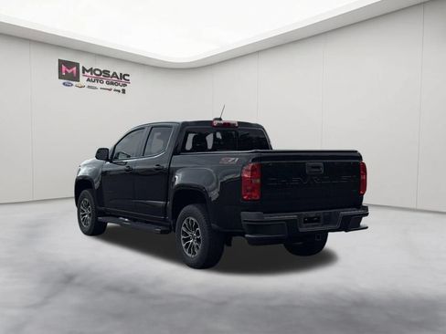 Used 2021 Chevrolet Colorado Z71 w/ Safety Package AWD/4WD image 7