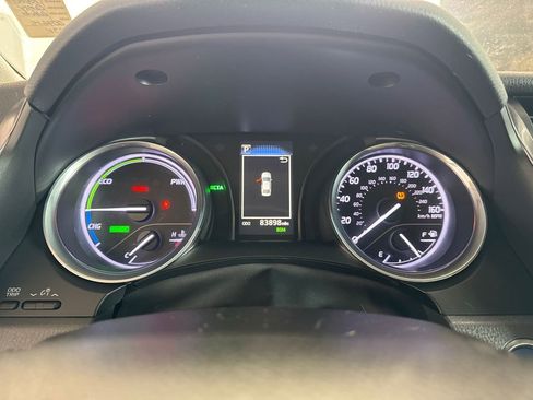 Used 2018 Toyota Camry SE image 14