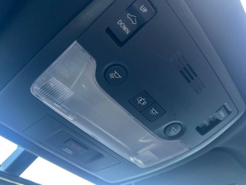 Used 2015 Lexus IS 250 image 22