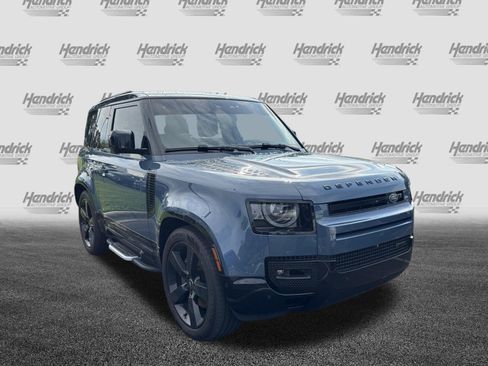 Used 2023 Land Rover Defender 90 X-Dynamic SE AWD/4WD image 2