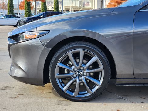 Used 2023 MAZDA MAZDA3 s image 9