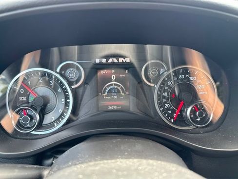 Used 2024 RAM 1500 Lone Star RWD image 11