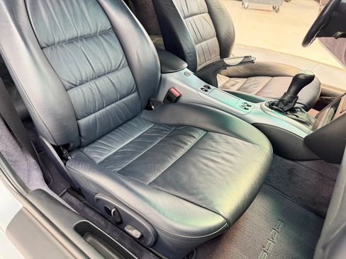 Used 2002 Porsche 911 Turbo AWD/4WD image 14