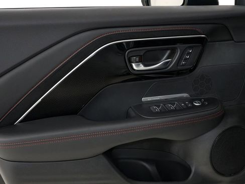 New 2026 Acura ADX A-Spec image 7