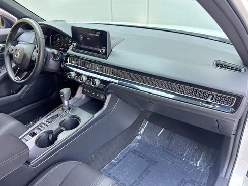 Used 2026 Honda Civic Sport image 13