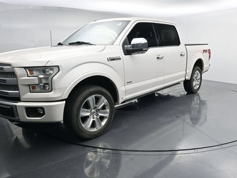 Used 2016 Ford F150 Platinum w/ Equipment Group 701A Luxury AWD/4WD image 4