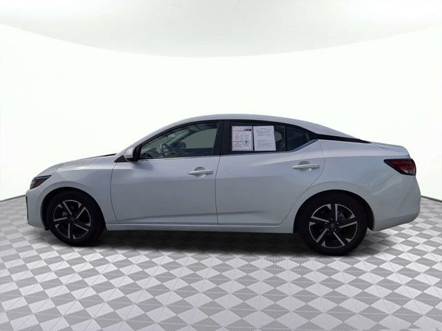 Used 2024 Nissan Sentra SV FWD image 7