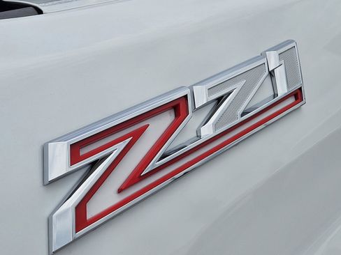 New 2026 Chevrolet Silverado 2500 Custom w/ Custom Value Package AWD/4WD image 16