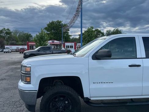 Used 2014 Chevrolet Silverado 1500 LT AWD/4WD image 17