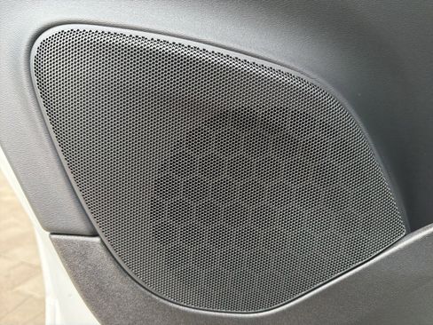 Used 2025 Volvo XC90 T8 Ultra w/ Protection Package Premier image 27