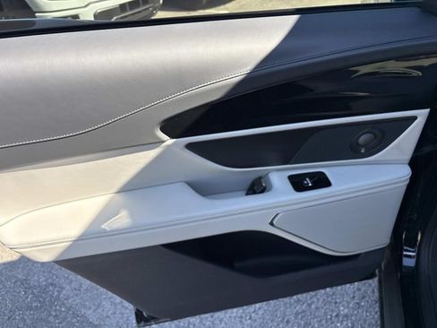 New 2026 Lincoln Nautilus Reserve AWD/4WD image 19