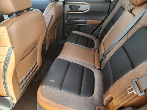 New 2026 Ford Bronco Sport Outer Banks AWD/4WD image 18