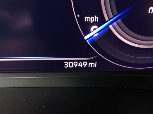 Used 2023 Volkswagen Atlas SEL image 19