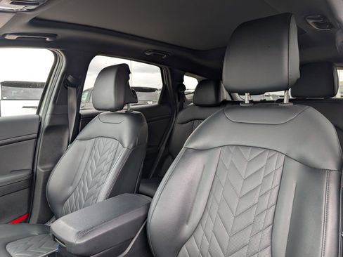 Certified 2025 Kia Sportage X-Line w/ Premium Package AWD/4WD image 26