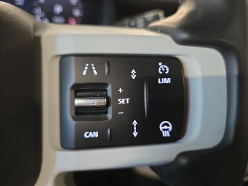 Used 2025 Land Rover Defender 110 S AWD/4WD image 18