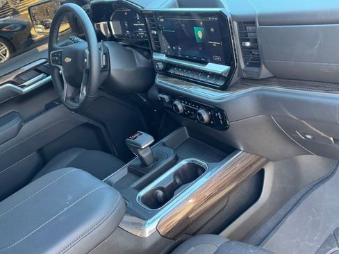 Used 2025 Chevrolet Silverado 1500 LT w/ Safety Package image 11