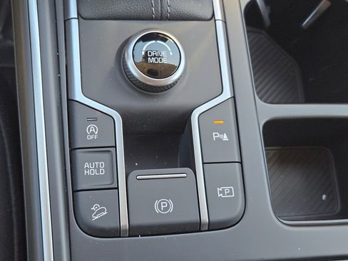 New 2026 Kia Sorento S FWD image 33