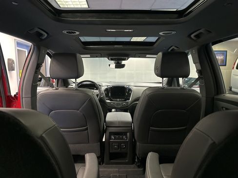 Certified 2023 Chevrolet Traverse RS image 26