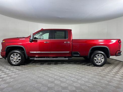 New 2026 Chevrolet Silverado 2500 High Country w/ Technology Package AWD/4WD image 9