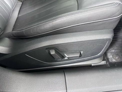 Used 2021 Audi A6 2.0T Premium image 11