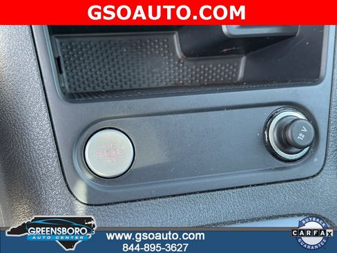 Used 2017 Volkswagen Tiguan S image 18