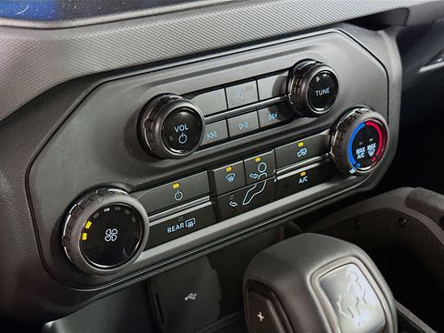 Used 2024 Ford Bronco Big Bend image 23