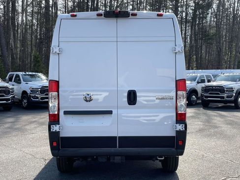 New 2026 RAM ProMaster 2500 w/ Convenience Group FWD image 7