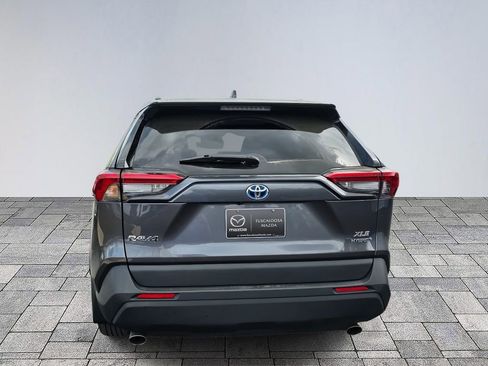 Used 2024 Toyota RAV4 XLE Premium image 6