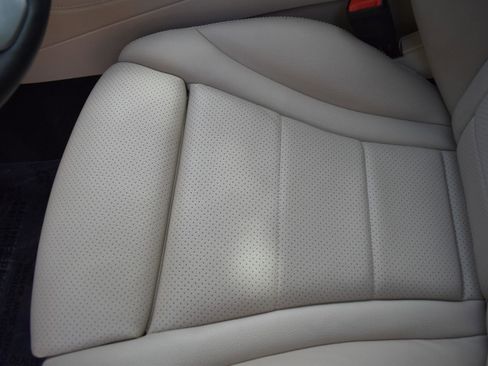 Used 2021 Mercedes-Benz GLC 300 300 4MATIC Premium Pkg Panoram image 33