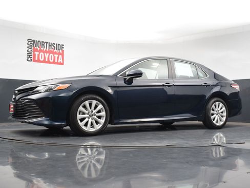 Used 2019 Toyota Camry LE image 24