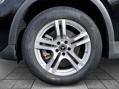 Certified 2023 Mercedes-Benz GLA 250 4MATIC image 37