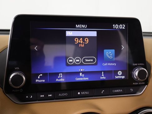 Used 2021 Nissan Sentra SV w/ SV Premium Package image 45