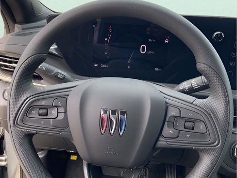 New 2026 Buick Envista Preferred w/ Convenience II Package image 9