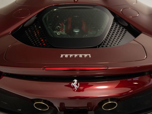 Certified 2025 Ferrari SF90 Spider AWD/4WD image 22