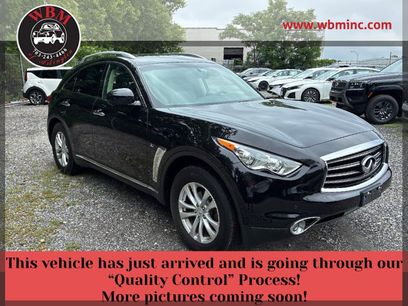 Used 2014 INFINITI QX70 AWD w/ Premium Package