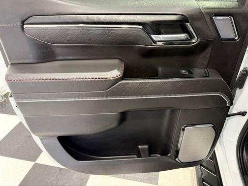 Used 2024 GMC Sierra 1500 AT4X image 19