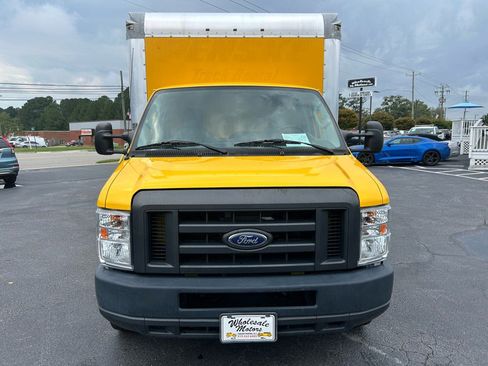 Used 2019 Ford E-350 and Econoline 350 Super Duty image 3