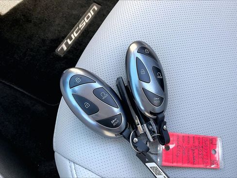 Used 2025 Hyundai Tucson SEL image 15