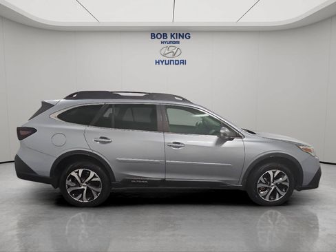 Used 2021 Subaru Outback Limited XT w/ Popular Package #2 AWD/4WD image 6