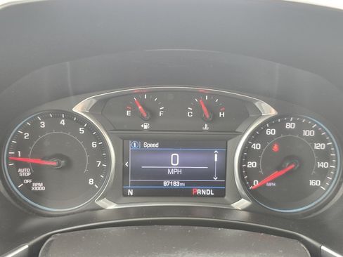 Used 2019 Chevrolet Equinox LT FWD image 24
