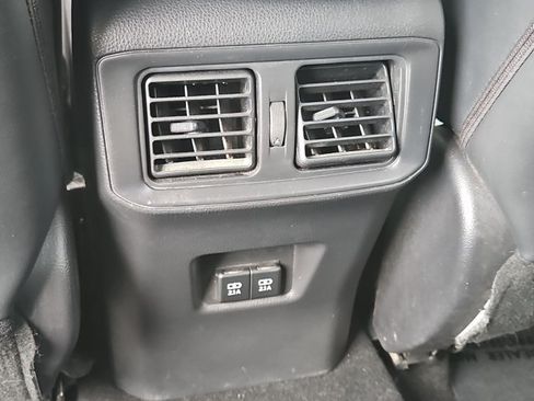 Used 2019 Toyota RAV4 Limited w/ Advanced Technology Package FWD image 24