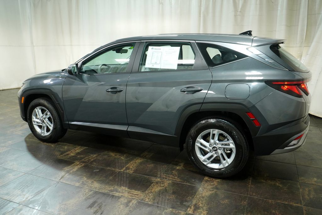 Certified 2026 Hyundai Tucson SE AWD/4WD image 8