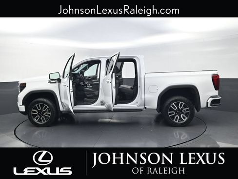 Used 2023 GMC Sierra 1500 AT4 w/ AT4 Premium Package AWD/4WD image 38